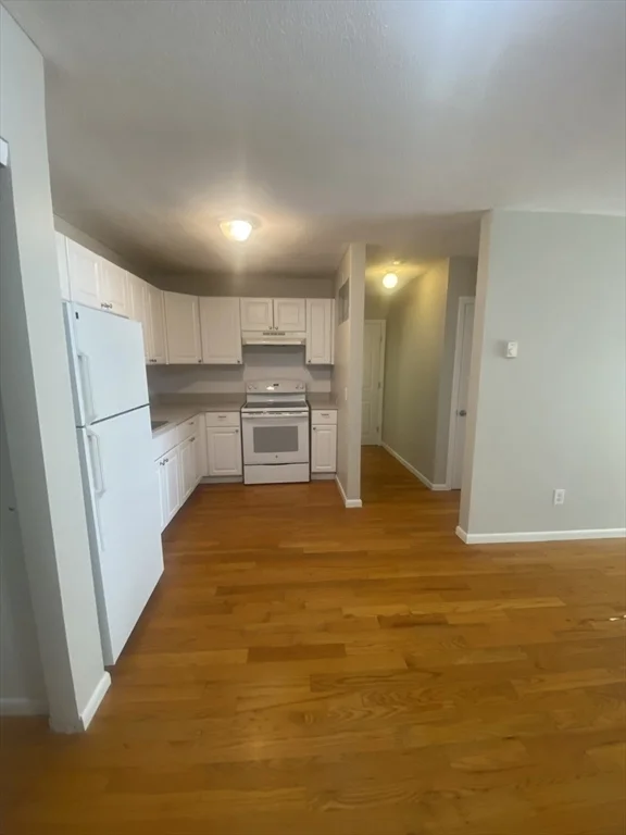 1 bed, 1 bath apartment for rent at 44 Maple St Unit 203, Hyde Park — photo 7 of 29