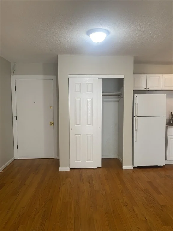 1 bed, 1 bath apartment for rent at 44 Maple St Unit 203, Hyde Park — photo 5 of 29