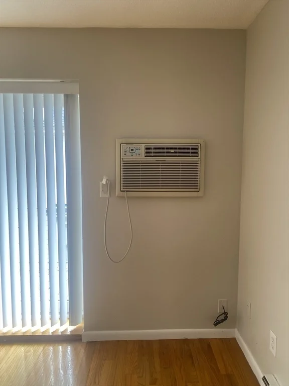 1 bed, 1 bath apartment for rent at 44 Maple St Unit 203, Hyde Park — photo 11 of 29