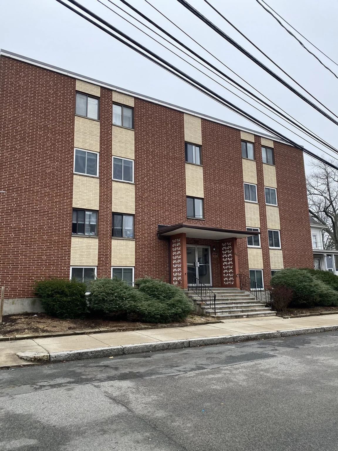 2 bed, 1 bath apartment for rent at 44 Maple St Unit 301, Hyde Park — photo 27 of 27