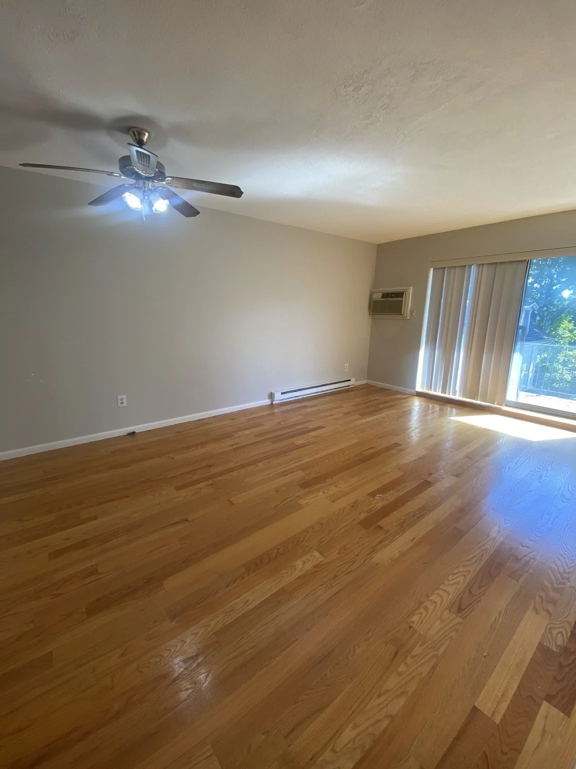 2 bed, 1 bath apartment for rent at 44 Maple St Unit 301, Hyde Park — photo 7 of 27
