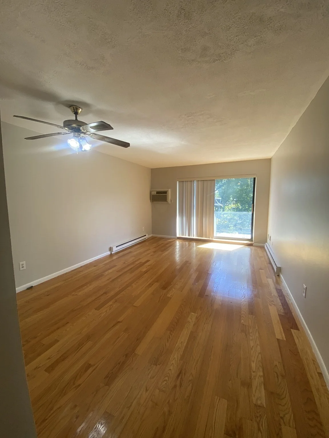 2 bed, 1 bath apartment for rent at 44 Maple St Unit 301, Hyde Park — photo 6 of 27