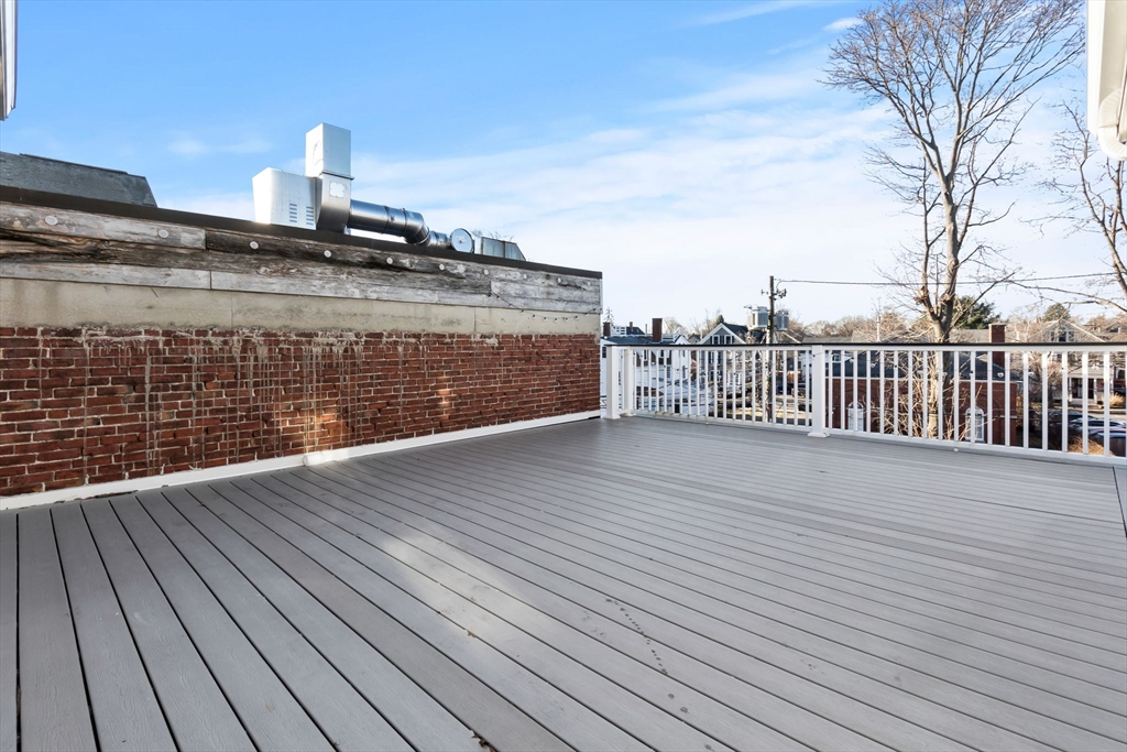 1 bed, 1 bath apartment for rent at 44 Maple St Unit 8, Danvers — photo 19 of 24