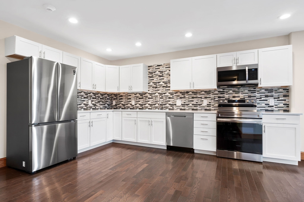 1 bed, 1 bath apartment for rent at 44 Maple St Unit 8, Danvers — photo 6 of 24