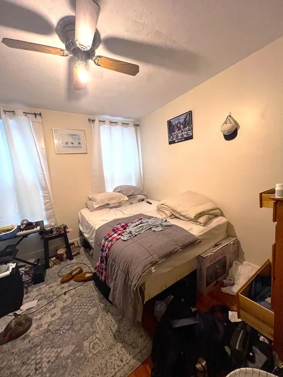 3 bed, 1 bath apartment for rent at 44 Marine Unit 1, Boston — photo 5 of 7