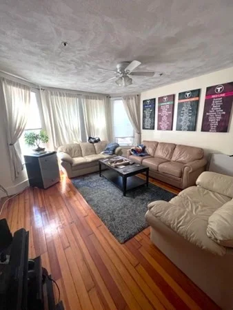 3 bed, 1 bath apartment for rent at 44 Marine Unit 1, Boston