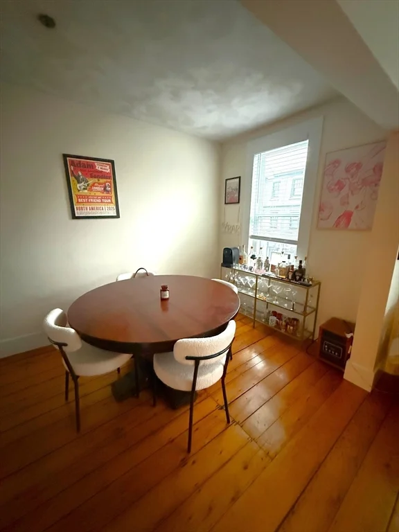 3 bed, 1 bath apartment for rent at 44 Marine Unit 2, South Boston — photo 2 of 17