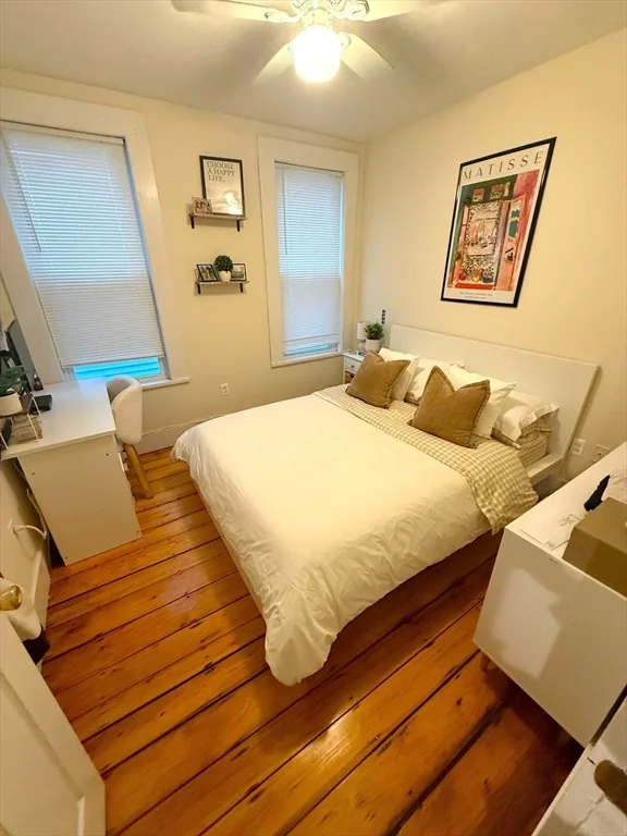 3 bed, 1 bath apartment for rent at 44 Marine Unit 2, South Boston — photo 5 of 17