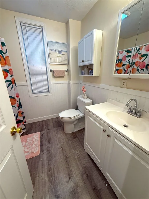 3 bed, 1 bath apartment for rent at 44 Marine Unit 2, South Boston — photo 8 of 17