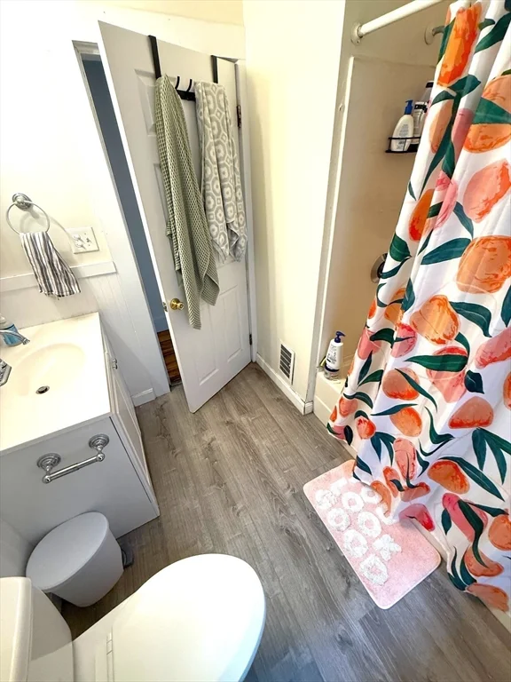 3 bed, 1 bath apartment for rent at 44 Marine Unit 2, South Boston — photo 15 of 17