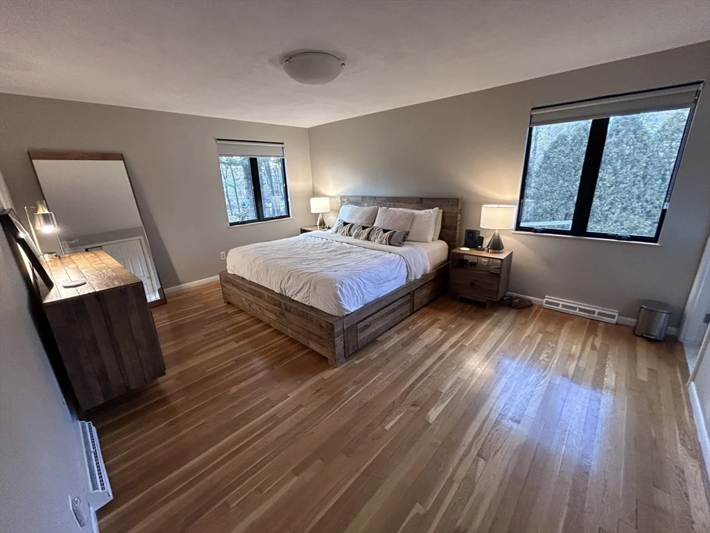 4 bed, 3 bath apartment for rent at 44 Marla Circle, Chestnut Hill — photo 11 of 23