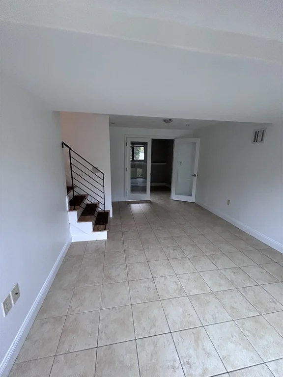 4 bed, 3 bath apartment for rent at 44 Marla Circle, Chestnut Hill — photo 21 of 23