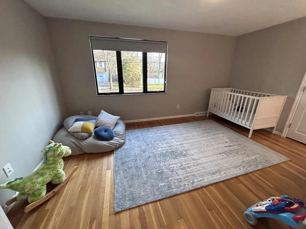 4 bed, 3 bath apartment for rent at 44 Marla Circle, Chestnut Hill — photo 14 of 23