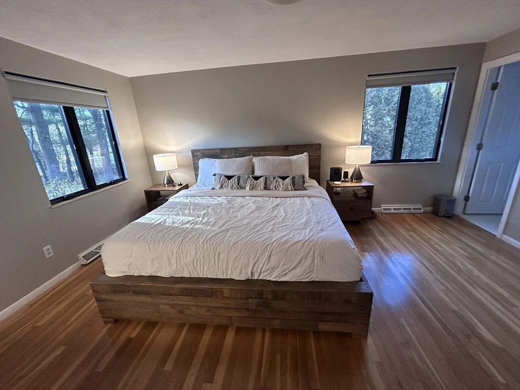 4 bed, 3 bath apartment for rent at 44 Marla Circle, Chestnut Hill — photo 10 of 23