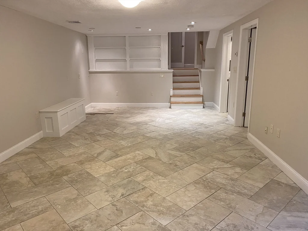 4 bed, 3 bath apartment for rent at 44 Marla Circle Unit 44, Chestnut Hill — photo 19 of 22