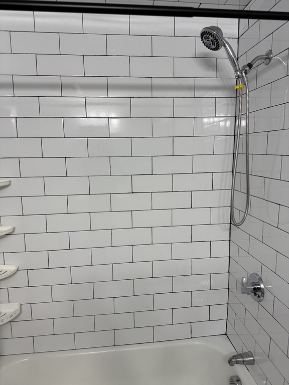 1 bed, 1 bath apartment for rent at 44 Milton St Unit 1, Brockton — photo 6 of 9