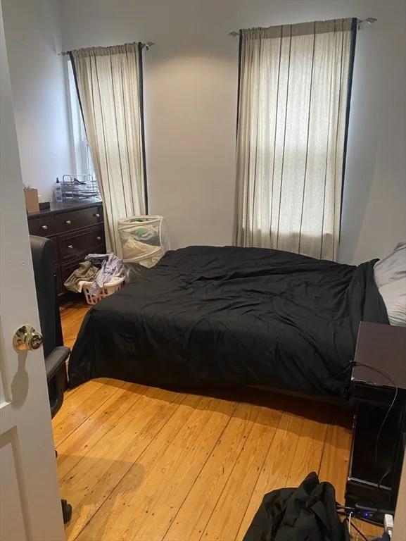 5 bed, 3 bath apartment for rent at 44 Mozart St Unit 3, Jamaica Plain — photo 7 of 15