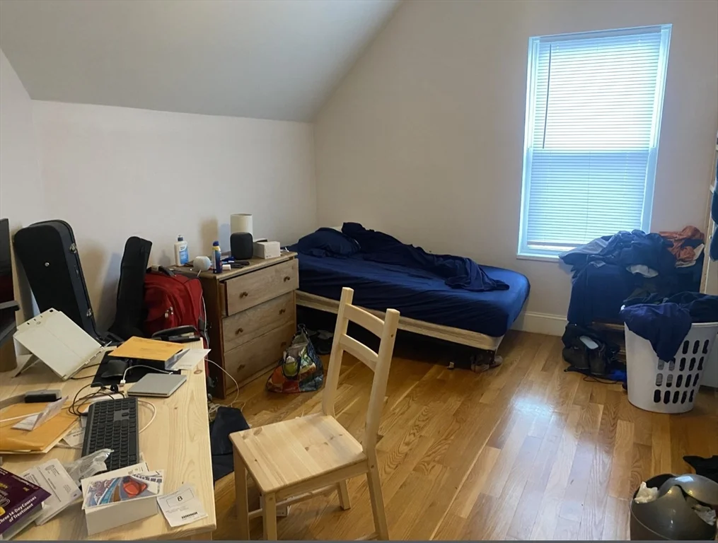 5 bed, 3 bath apartment for rent at 44 Mozart St Unit 3, Jamaica Plain — photo 12 of 15