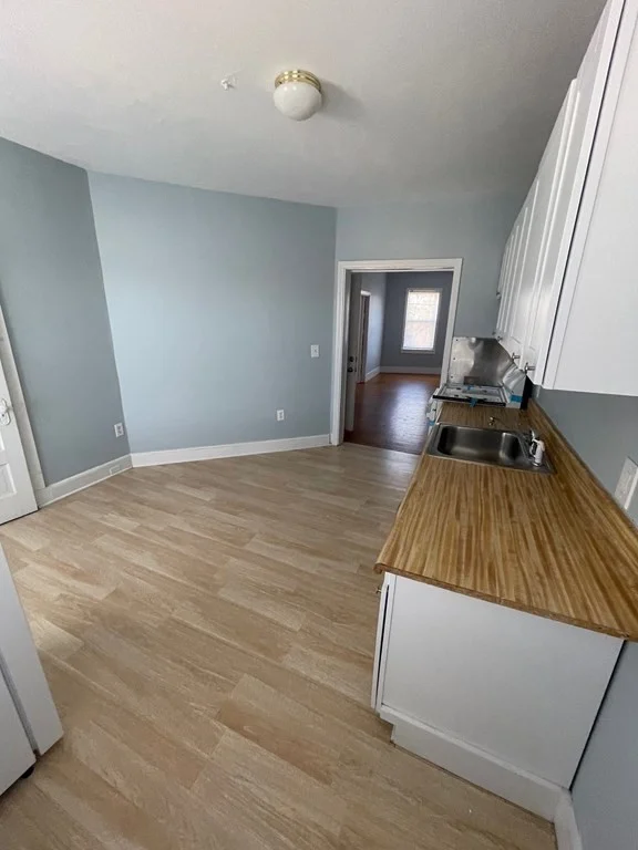 1 bed, 1 bath apartment for rent at 44 Oakland Unit 3A, Methuen — photo 6 of 10