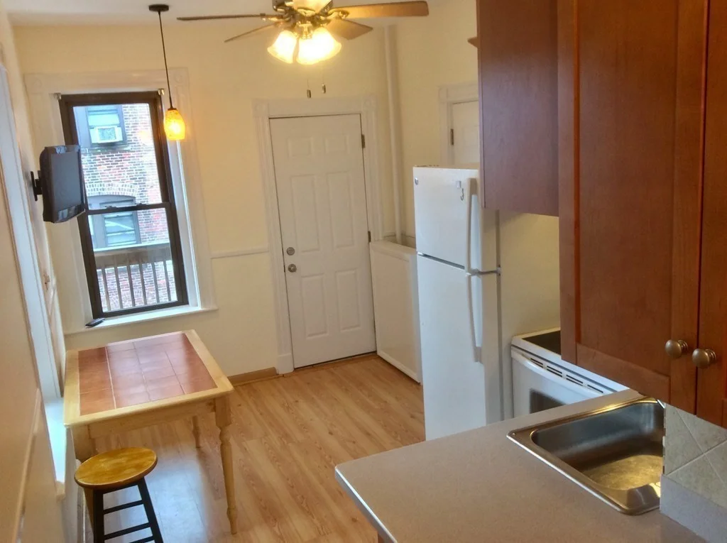 2 bed, 1 bath apartment for rent at 44 Orkney Rd Unit 2, Brighton — photo 4 of 19
