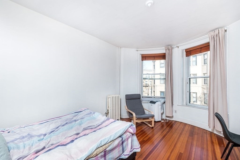 2 bed, 1 bath apartment for rent at 44 Orkney Rd Unit 3, Brighton — photo 6 of 10