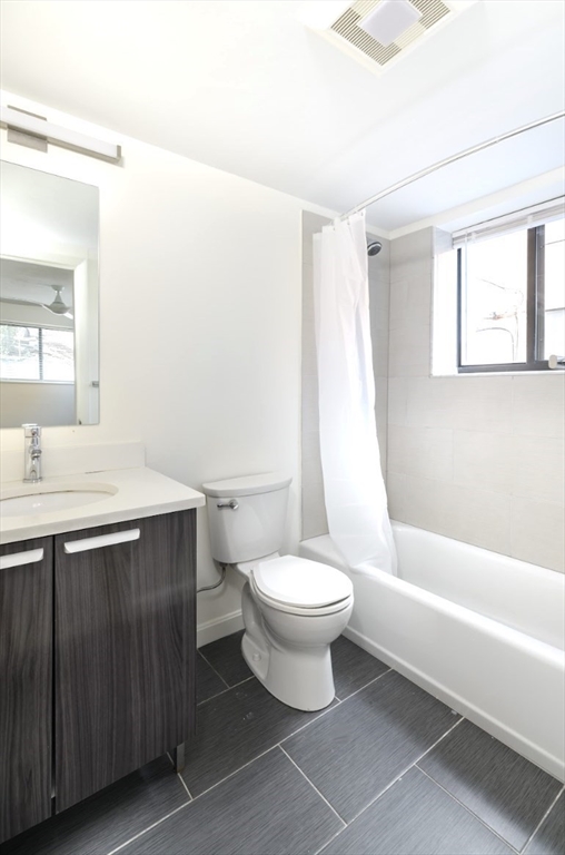1 bed, 1 bath apartment for rent at 44 Parker Hill Ave Unit 2, Mission Hill — photo 4 of 5
