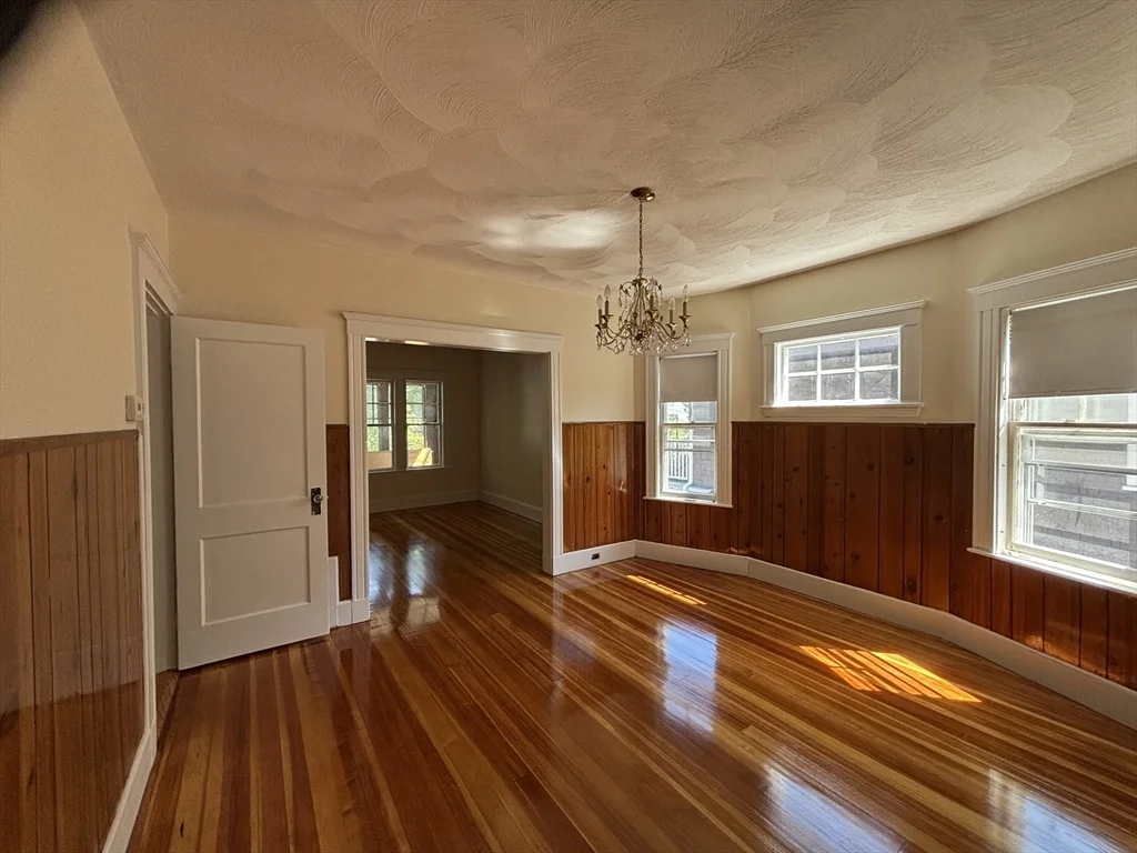 2 bed, 1 bath apartment for rent at 44 Peirce St Unit 2, Arlington — photo 2 of 8