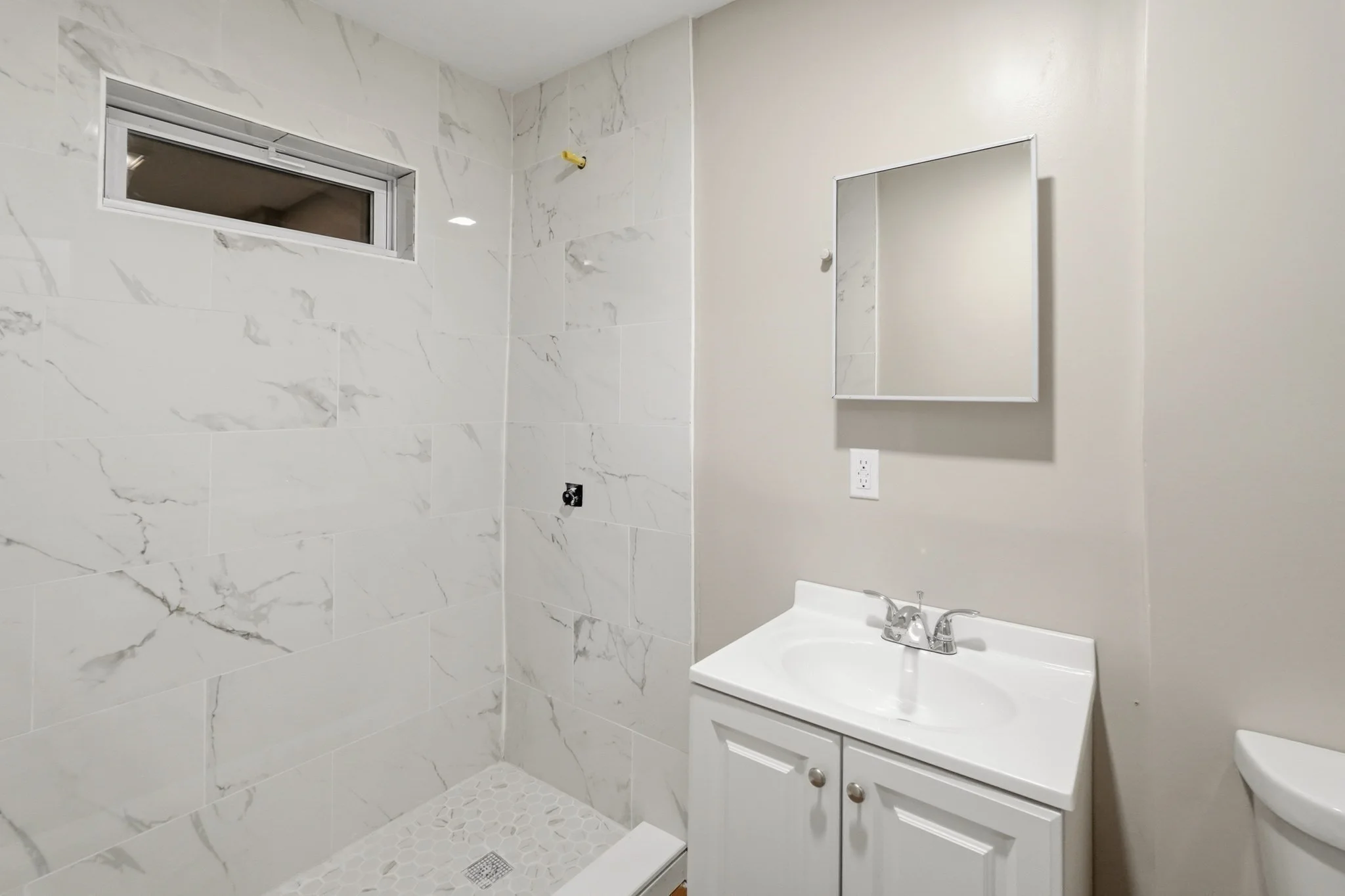 2 bed, 1 bath apartment for rent at 44 Pratt St Unit 1L, Fitchburg — photo 21 of 21