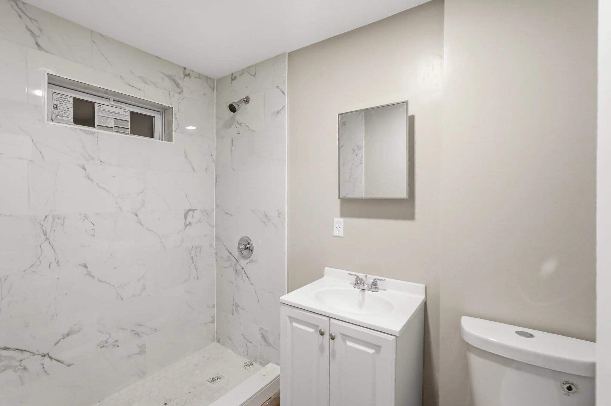 2 bed, 1 bath apartment for rent at 44 Pratt St Unit 1L, Fitchburg — photo 12 of 21