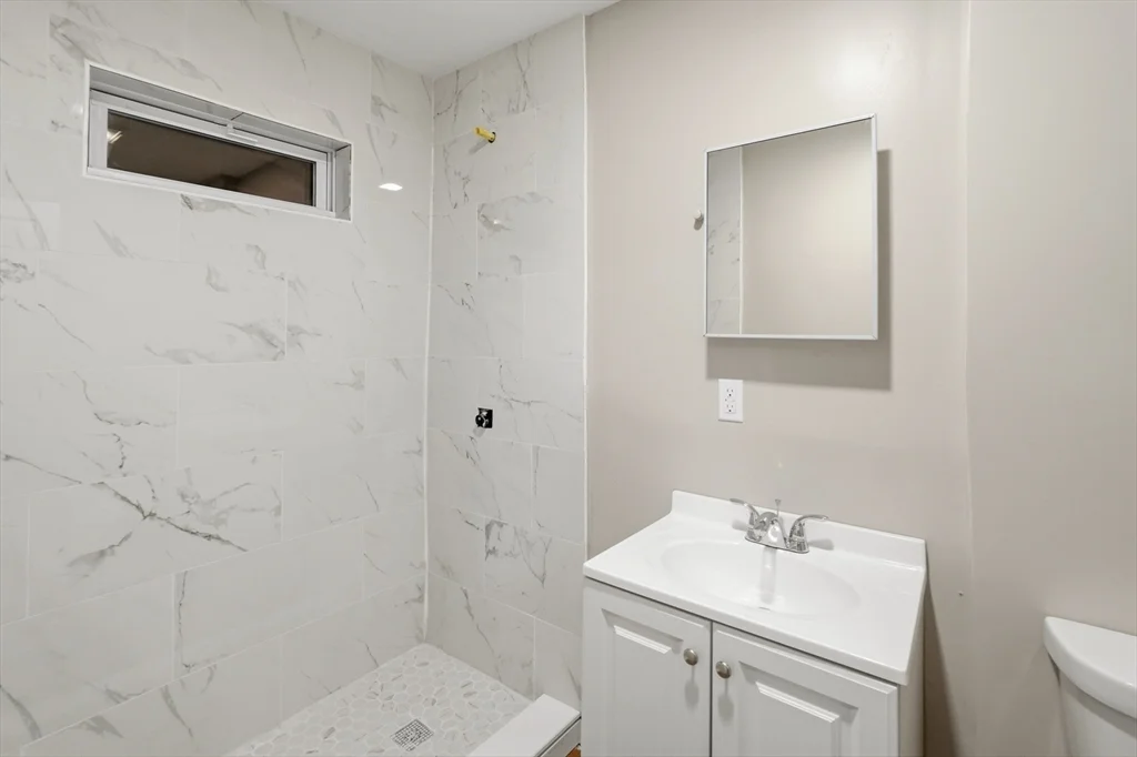 2 bed, 1 bath apartment for rent at 44 Pratt St Unit 1R, Fitchburg — photo 21 of 21