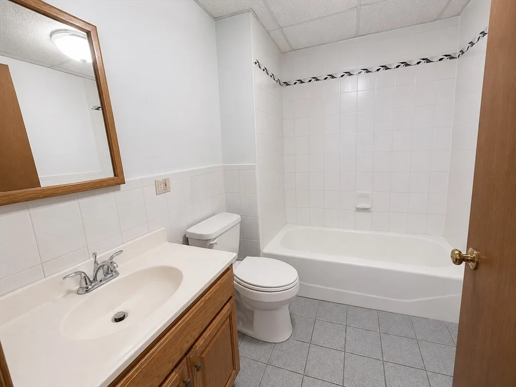 2 bed, 1 bath apartment for rent at 44 Prescott St Unit B, Prospect Hill — photo 9 of 14