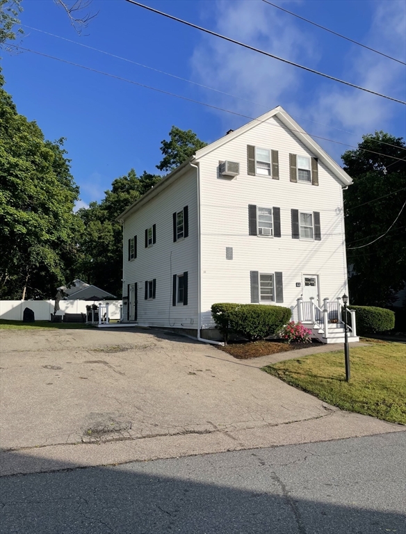 2 bed, 1 bath apartment for rent at 44 Prospect St Unit 2, North Attleboro — photo 2 of 9