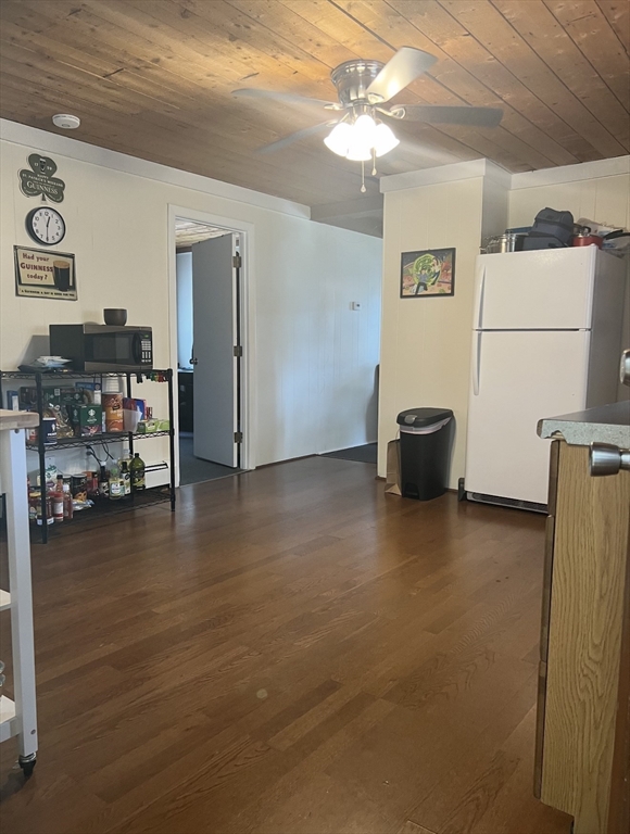 2 bed, 1 bath apartment for rent at 44 Prospect St Unit 2, North Attleboro — photo 6 of 9