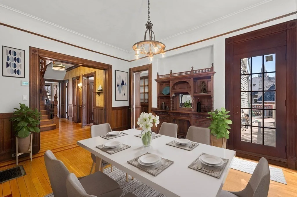 6 bed, 4+ bath apartment for rent at 44 Putnam St, West Newton — photo 5 of 28