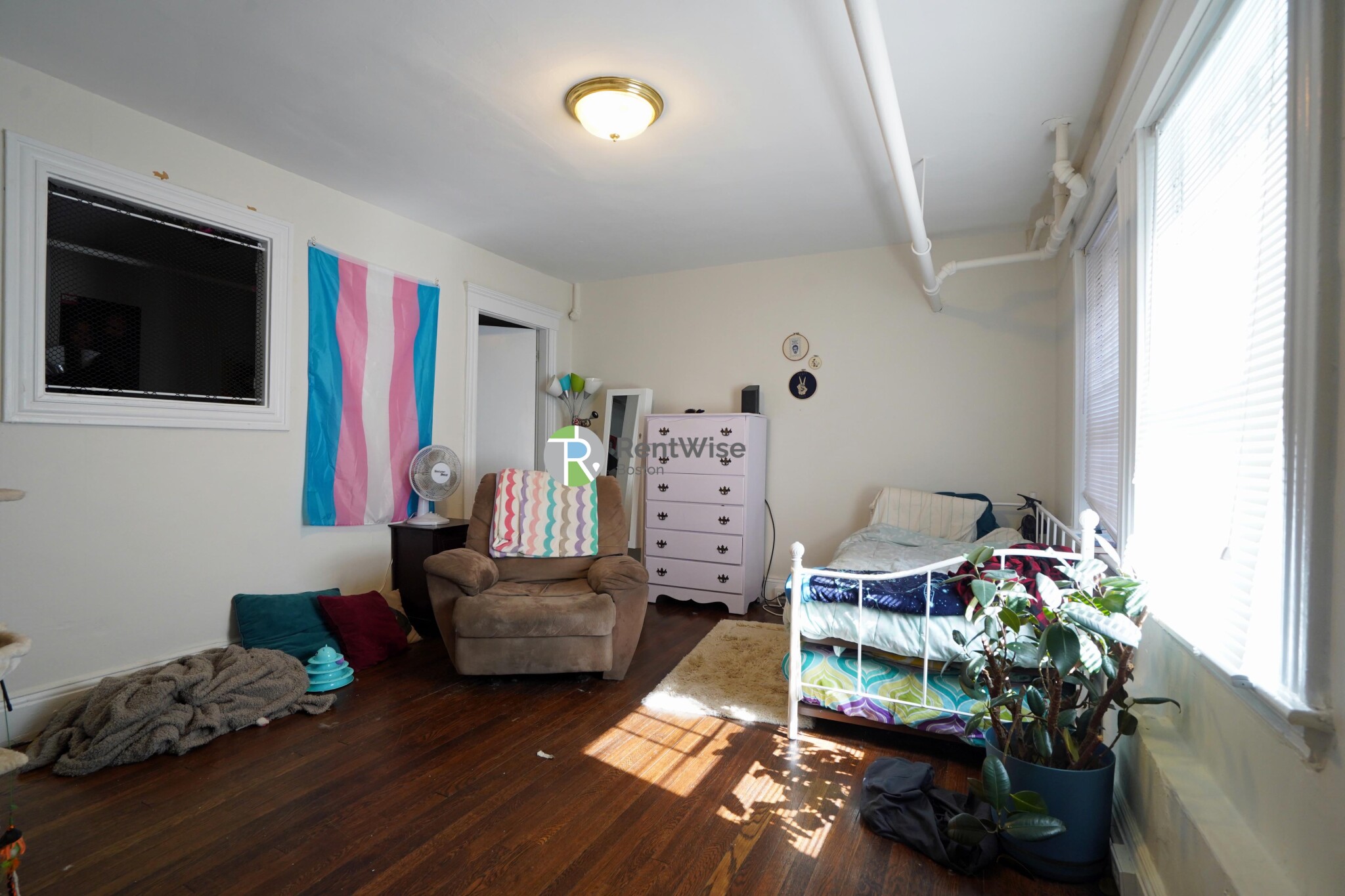 1 bed, 1 bath apartment for rent at 44 Quint Ave Unit B, Brighton — photo 6 of 18