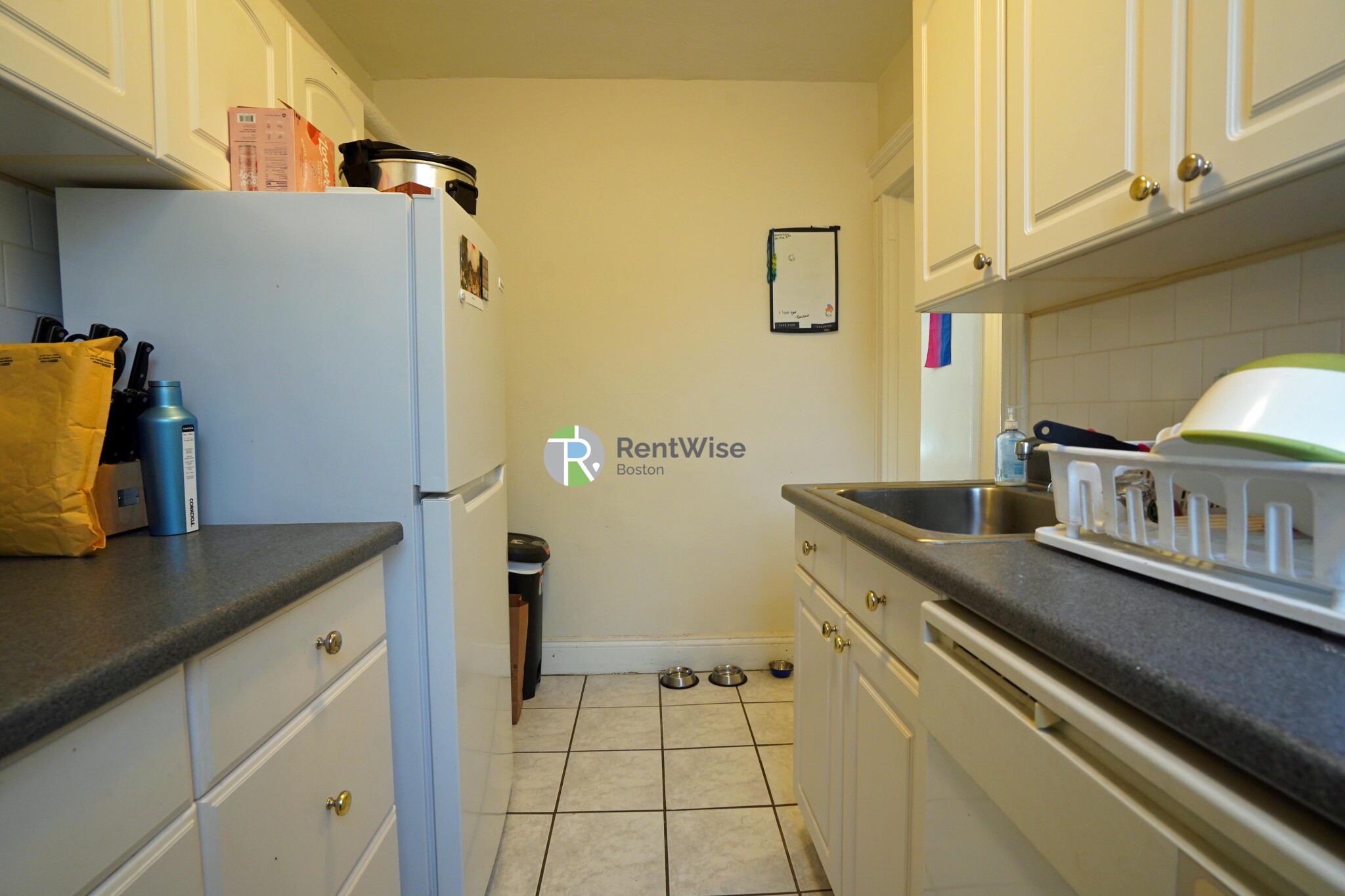 1 bed, 1 bath apartment for rent at 44 Quint Ave Unit B, Brighton — photo 10 of 18