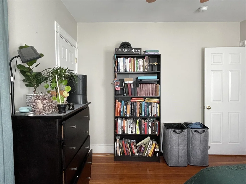 3 bed, 1 bath apartment for rent at 44 Radcliff Rd Unit 3, Somerville — photo 23 of 28