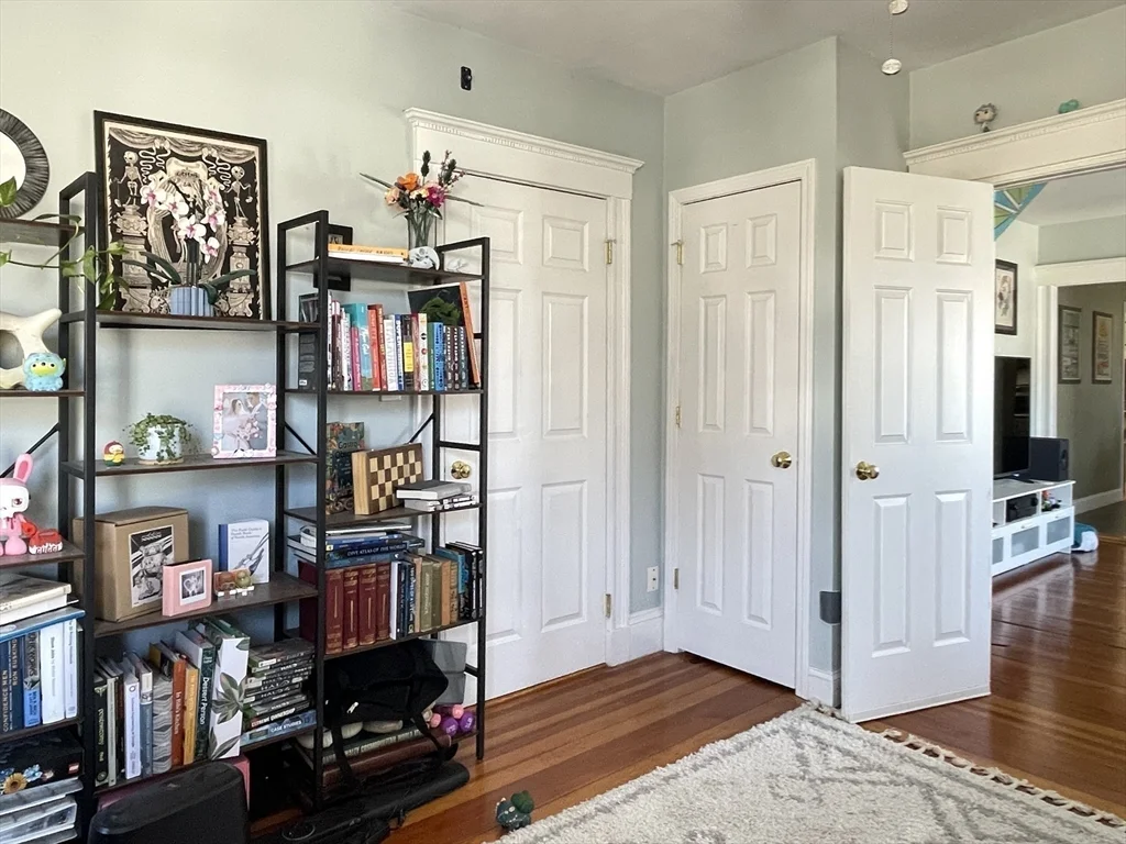 3 bed, 1 bath apartment for rent at 44 Radcliff Rd Unit 3, Somerville — photo 14 of 28