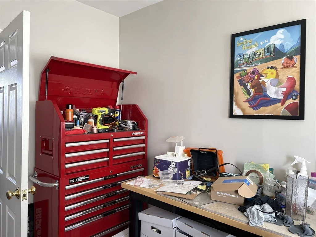 3 bed, 1 bath apartment for rent at 44 Radcliff Rd Unit 3, Somerville — photo 21 of 28