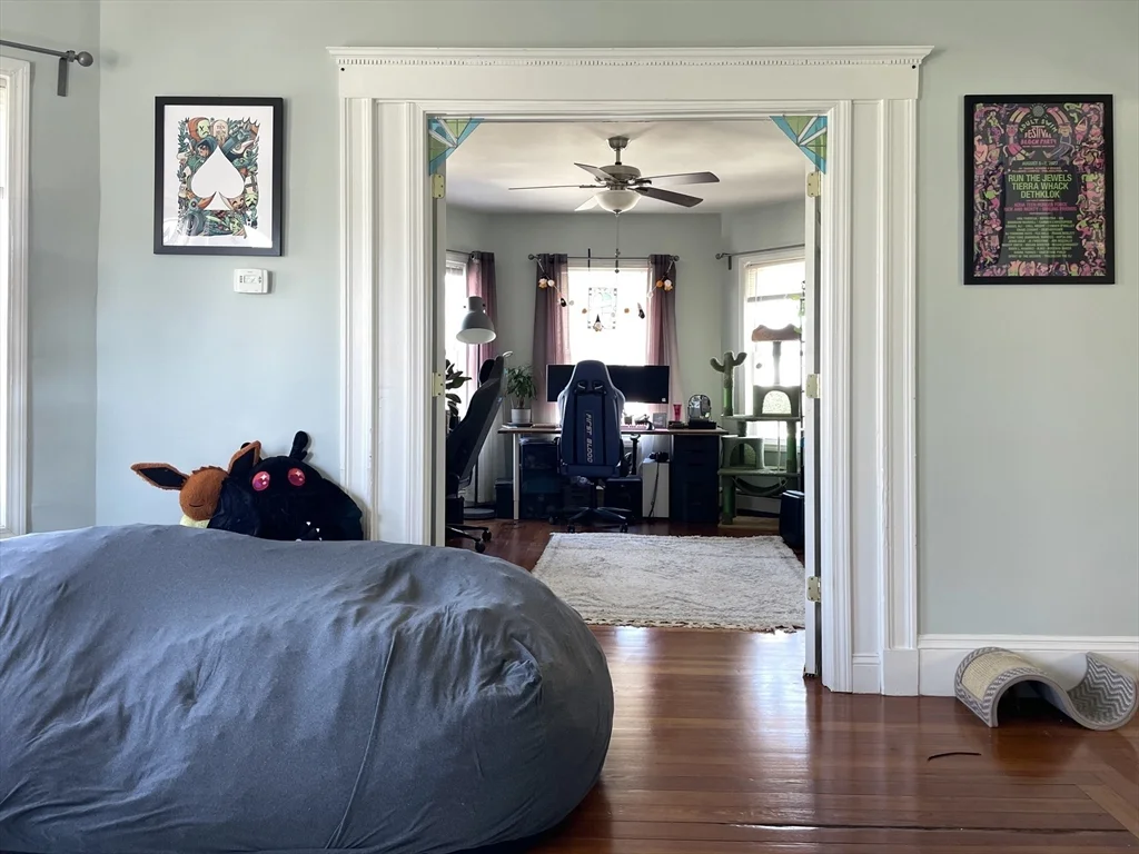 3 bed, 1 bath apartment for rent at 44 Radcliff Rd Unit 3, Somerville — photo 8 of 28