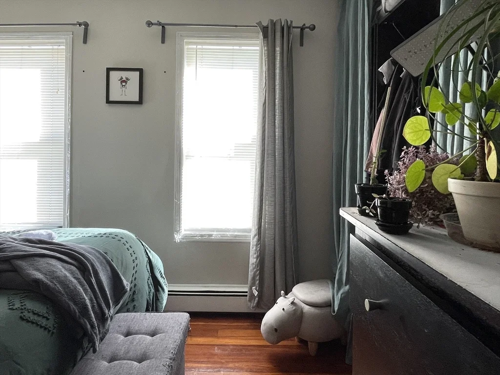 3 bed, 1 bath apartment for rent at 44 Radcliff Rd Unit 3, Somerville — photo 25 of 28