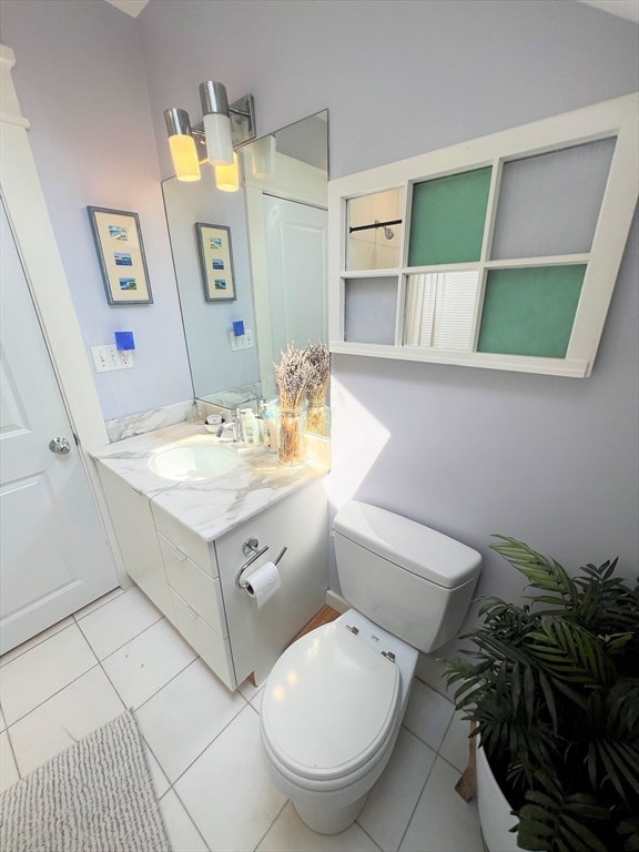 2 bed, 1 bath apartment for rent at 44 Rockview St Unit 3, Jamaica Plain — photo 21 of 29