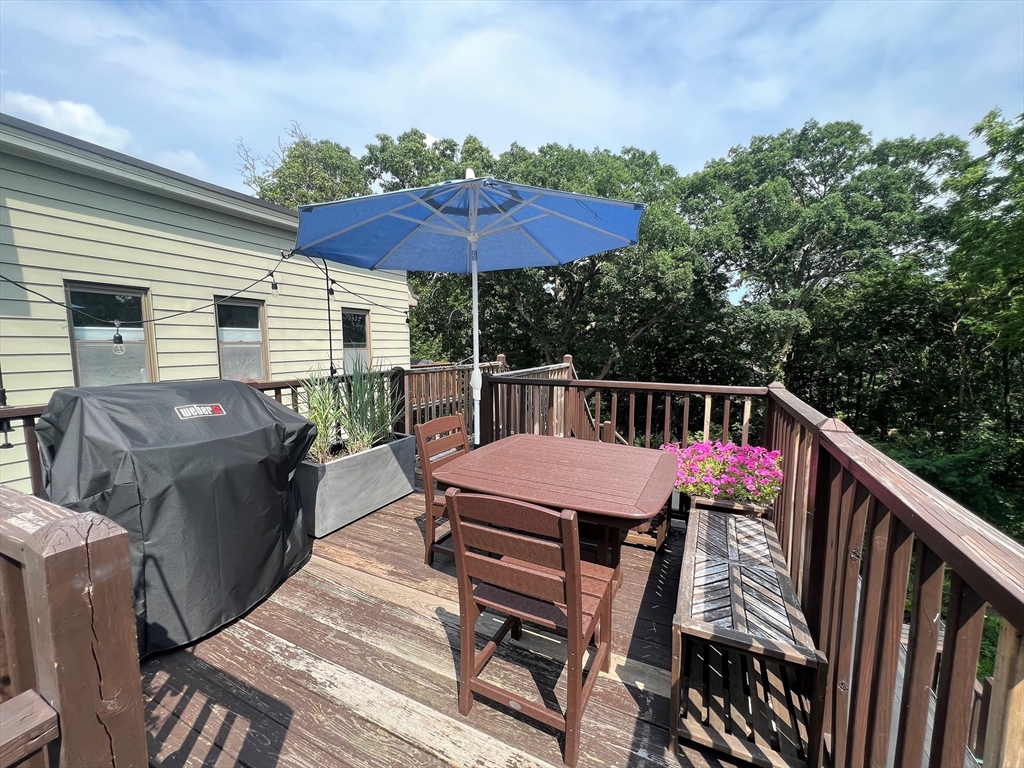 2 bed, 1 bath apartment for rent at 44 Rockview St Unit 3, Jamaica Plain — photo 27 of 29