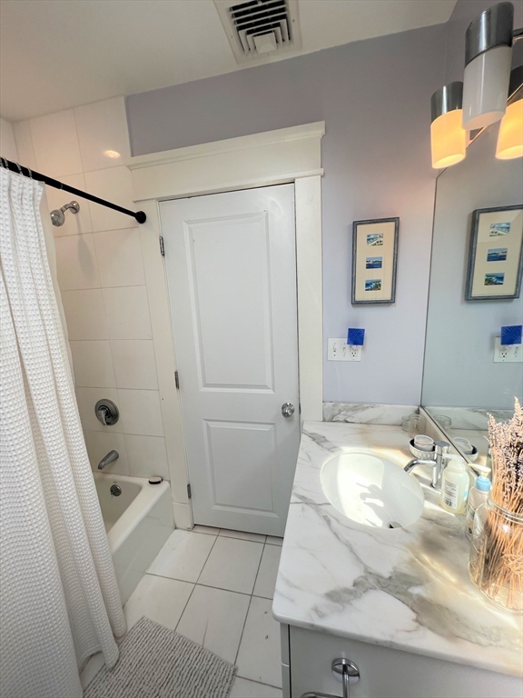 2 bed, 1 bath apartment for rent at 44 Rockview St Unit 3, Jamaica Plain — photo 22 of 29