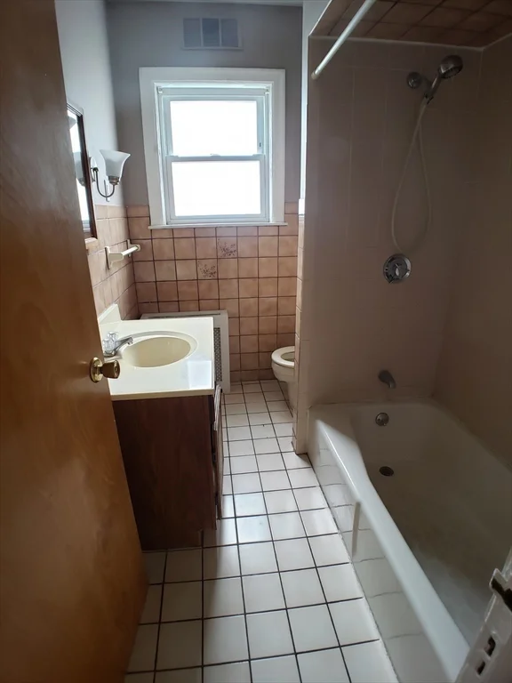2 bed, 1 bath apartment for rent at 44 Sharon St Unit 1, Medford — photo 7 of 15