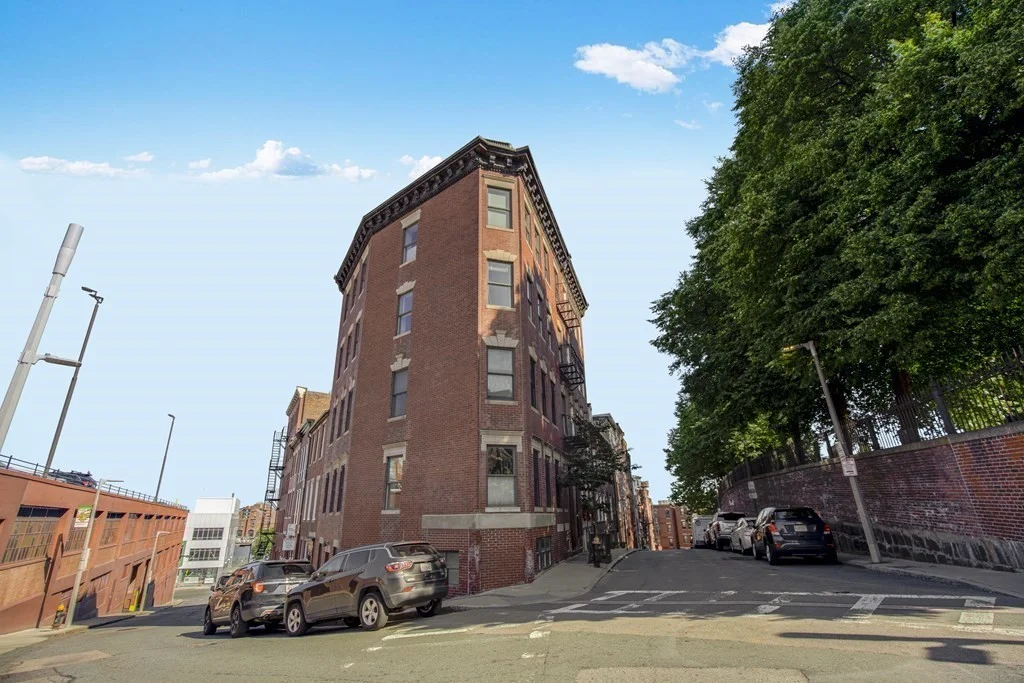 2 bed, 1 bath apartment for rent at 44 Snow Hill St Unit 4, North End — photo 9 of 9