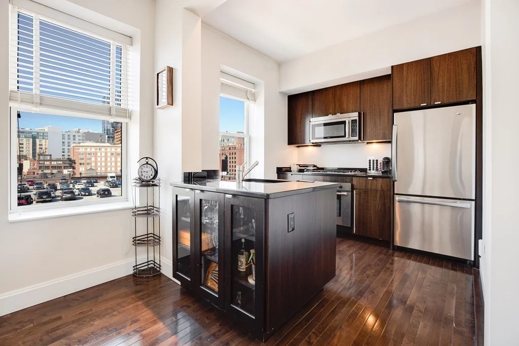 2 bed, 1 bath apartment for rent at 44 Snow Hill St Unit 4, North End — photo 3 of 9