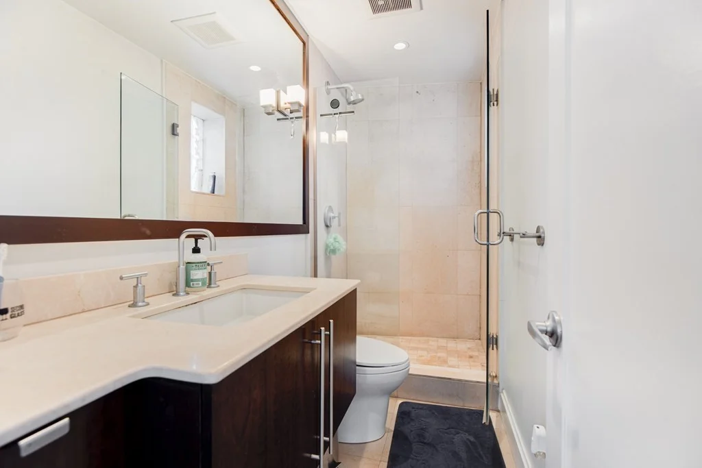 2 bed, 1 bath apartment for rent at 44 Snow Hill St Unit 4, North End — photo 7 of 9