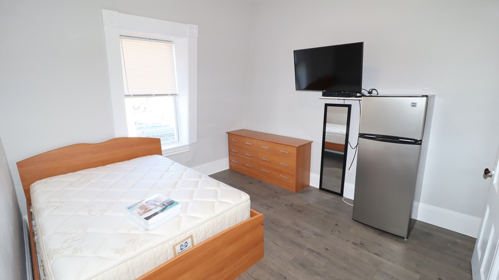 1 bed, 2 bath apartment for rent at 44 South St Unit 12, Westborough — photo 2 of 17