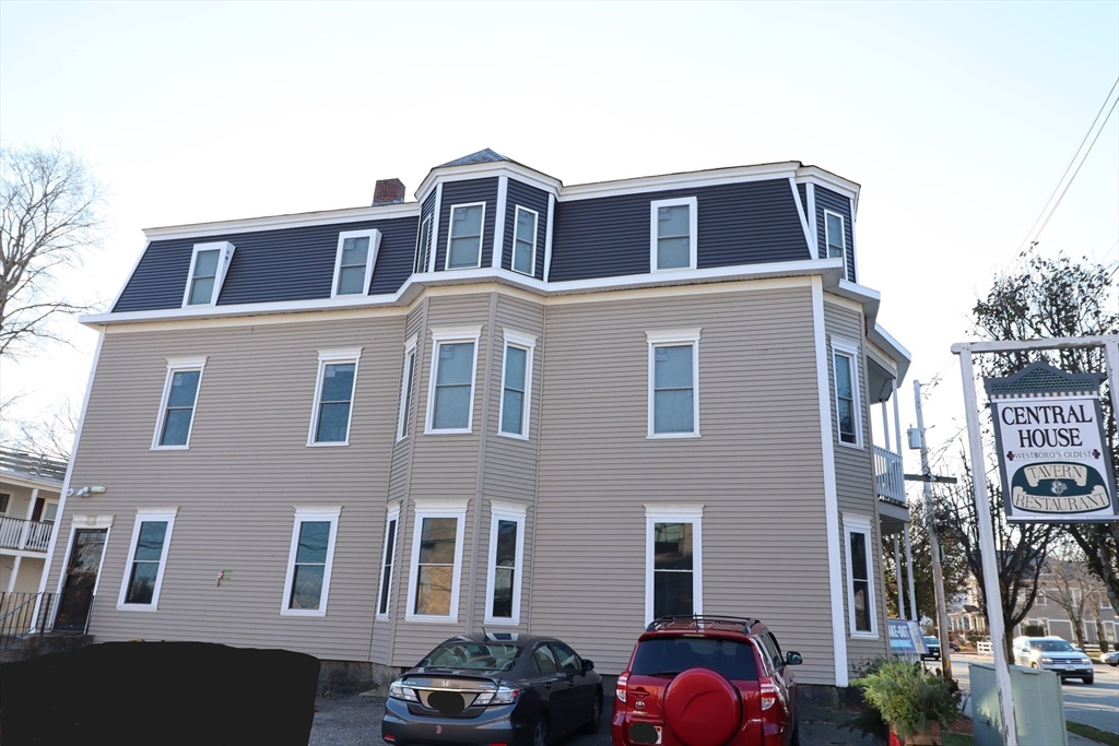 1 bed, 2 bath apartment for rent at 44 South St Unit 12, Westborough — photo 3 of 17